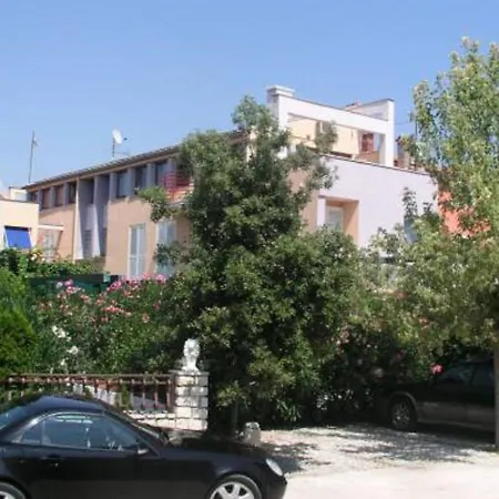 A Bright Near The Old Center Of Appartamento *
